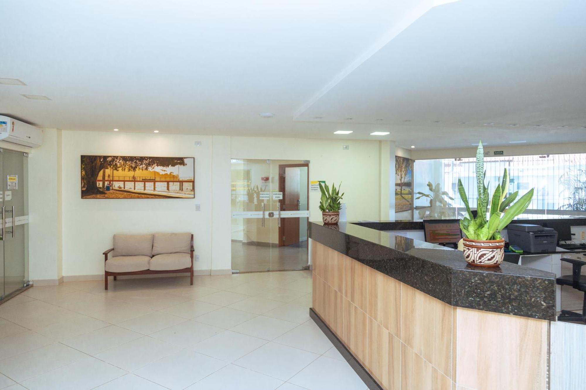 Hotel Equinocios Essential Баркарена Екстериор снимка